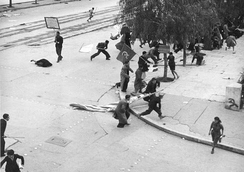 3 Δεκέμβρη 1944: “Ο Λαός είναι λίμνη, δεν είναι ωκεανός, όμως -αλί στον που θα την ταράξει”.