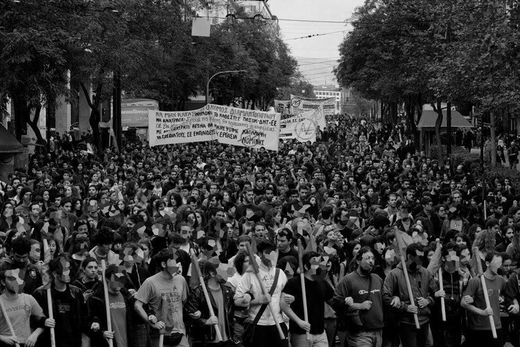 Για το νέο νομοσχέδιο για την παιδεία: Η υπεράσπιση της δημόσιας και δωρεάν παιδείας είναι υπόθεση ταξική